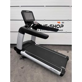 Life Fitness 95T Discover SE Treadmill