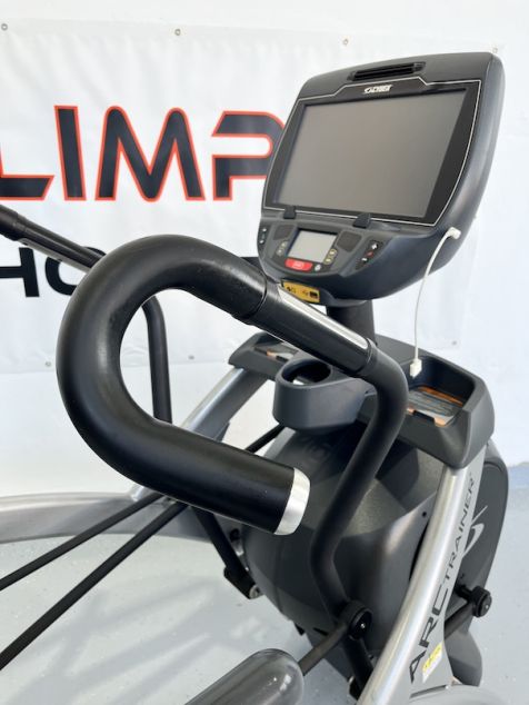 Cybex 772at arc trainer hot sale
