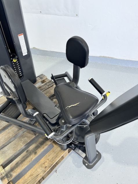 Cybex VR1 Hip Abductor Adductor