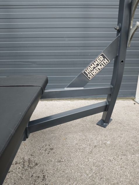 Hammer strength olympic flat bench top