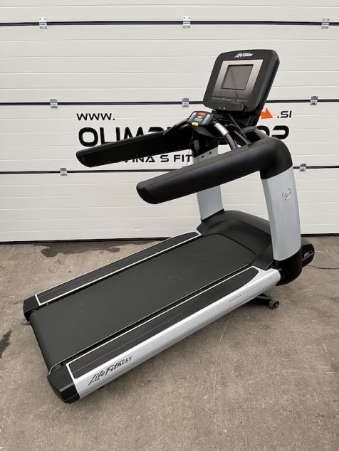 Life fitness discover 2025 treadmill