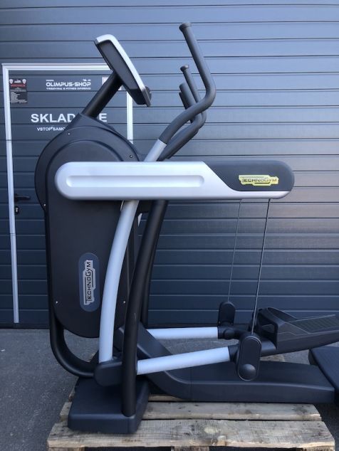 Technogym vario cross trainer online