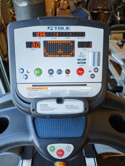 True Fitness Alpine Runner Treadmill