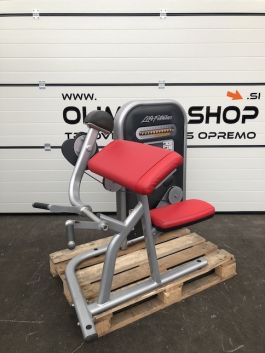 LIFE FITNESS CIRCUIT NAPRAVA ZA UPOGIB KOMOLCA - BICEPS CURL