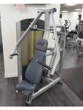 Life Fitness Signature Chest Press
