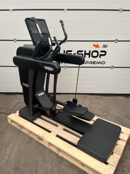 Technogym Vario Artis Unity Elliptical Cross Trainer 