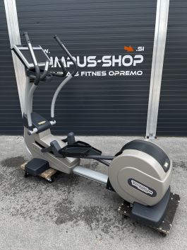 TECHNOGYM ELIPTIK SYNCHRO EXCITE LED ALI LCD PROFESIONALNI